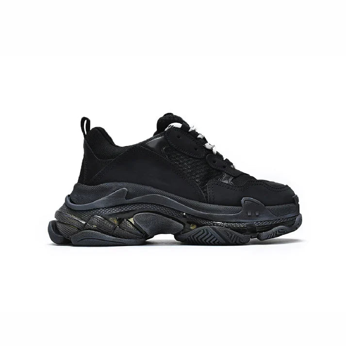 FERRYN Vulcanic Max Runner – Triple Black