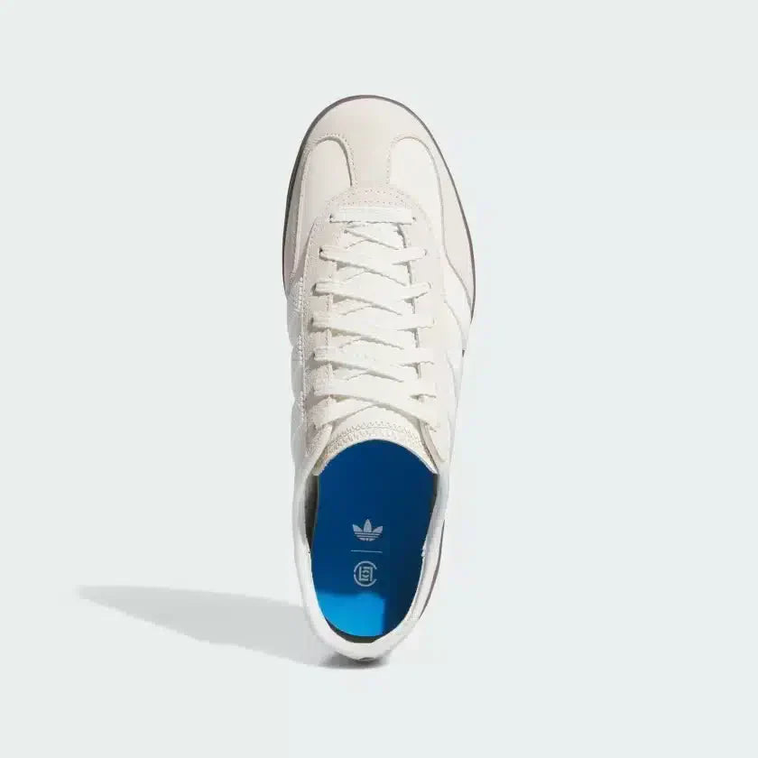 Cielero Classic Indoor – Off-White Gum Retro Trainer