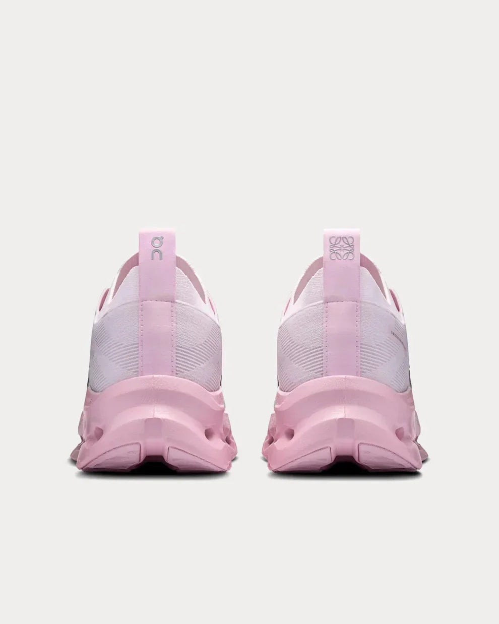 AEROVIA Cloudphase Runner – Pale Pink